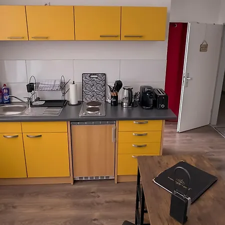 Keksloft Loft In Der Alten Keksfabrik * 科特布斯